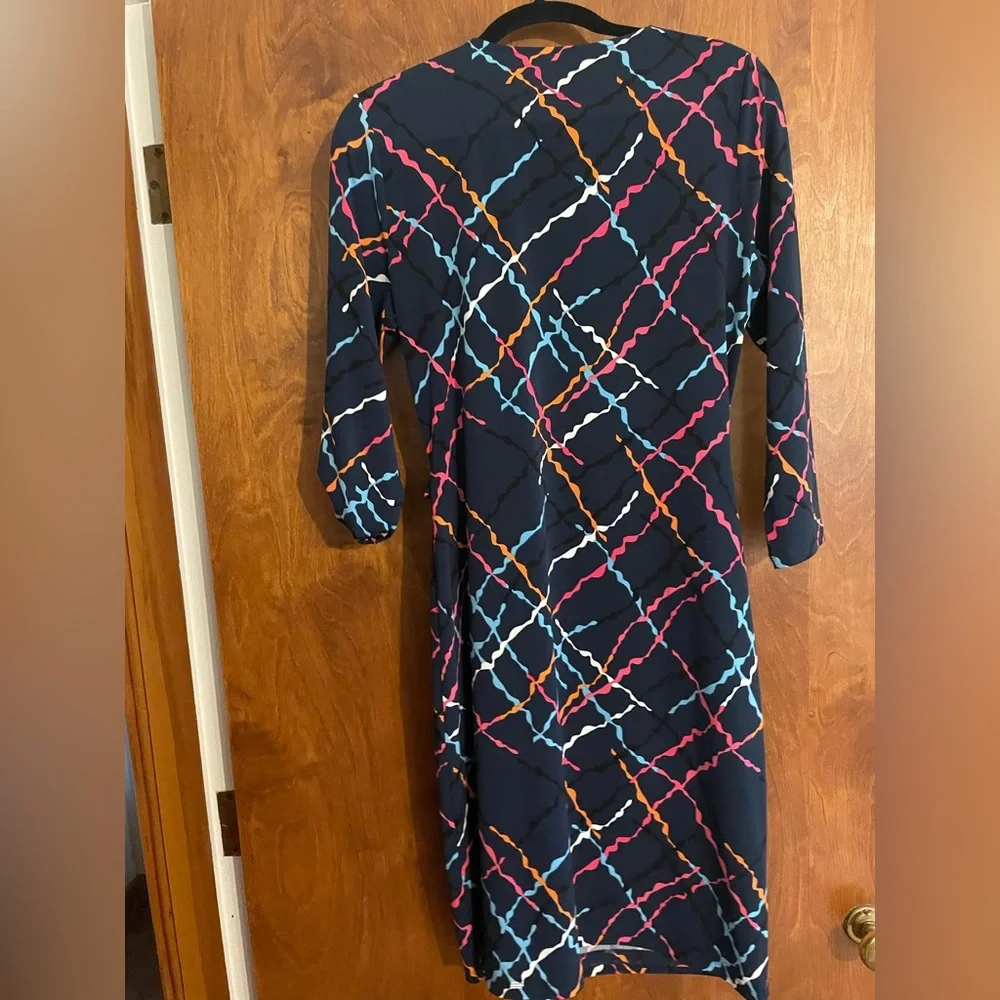 Anne Klein abstract print wrap look dress - Picture 2 of 3